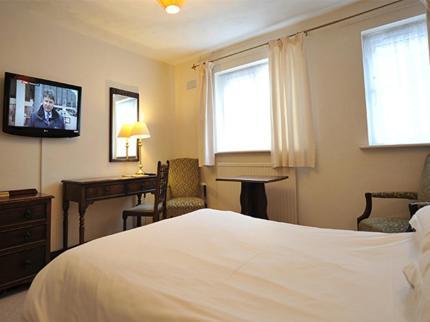 The New Inn Heckfield Rom bilde